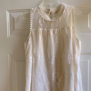 White lace top